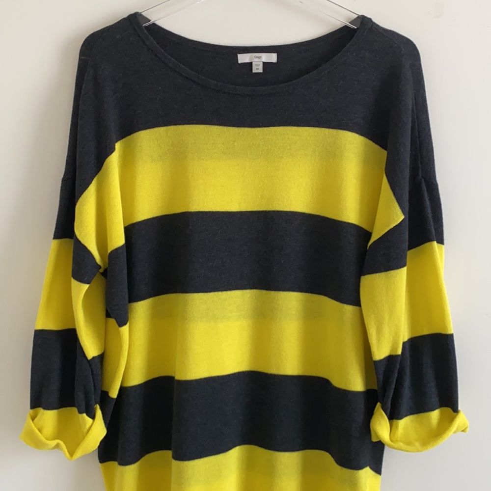 GAP Striped 3/4 Sleeve Lightweight Sweater Top
